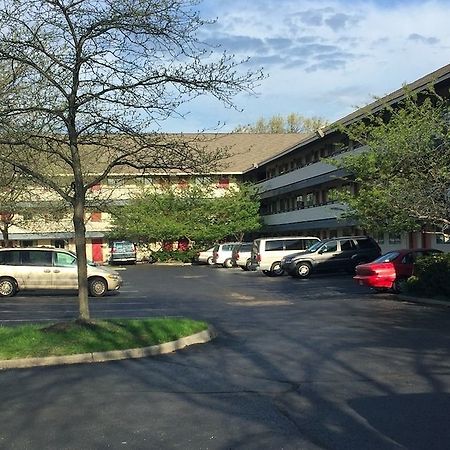 Continent Inn Columbus Exterior photo